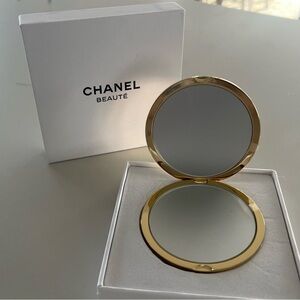 CHANEL Beauté Gold Compact Mirror - Limited Edition VIP Gift with Purchase - NIB